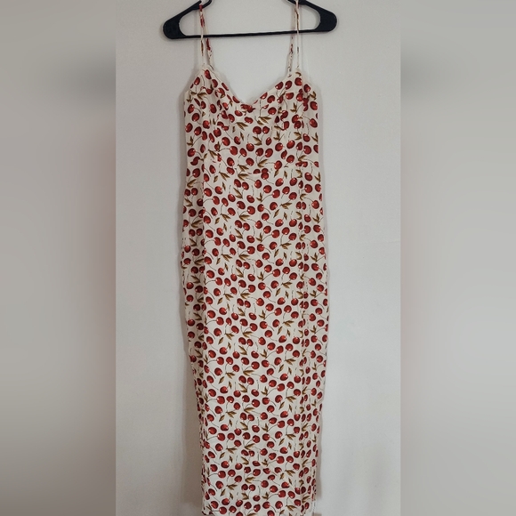 Reformation Pennington dress in various sizes - Picture 4 of 8